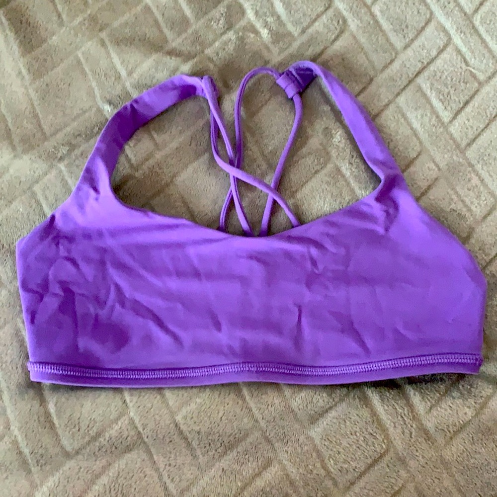 Lululemon free to be bra size 6
